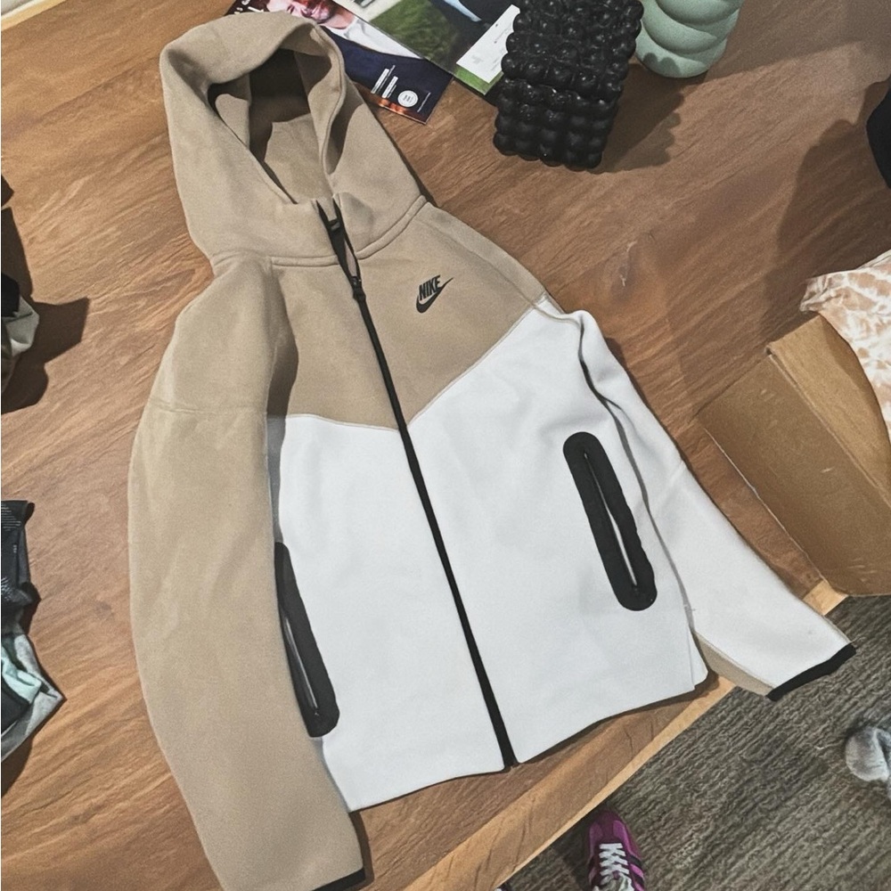 Boys Nike Tech Jacket